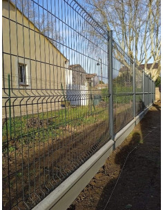 PLAQUE DE SOUBASSEMENT EN BÉTON 252.5 X H25 X 3.8CM - Ambiance Cloture 2