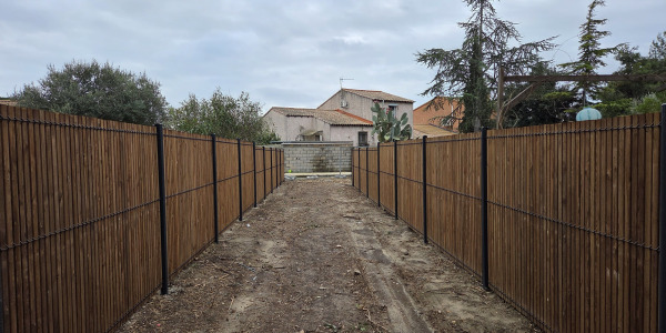 Pose de 400m de grillage rigide