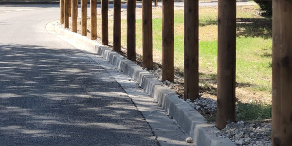 Clôture bois à Nîmes et dans le Gard : une solution robuste et esthétique